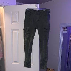 Old Navy Skinny Cargo Pants
